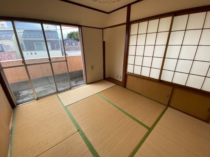 横山ビル 301