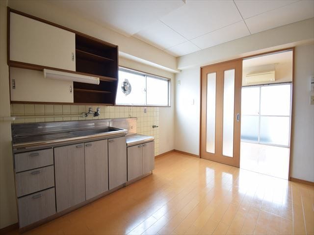 コーポ草間の写真