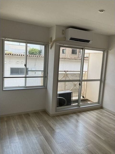 WEST壱番館 202