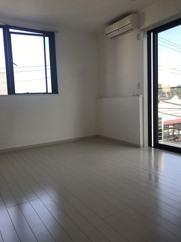 NORTH APARTMENT 301