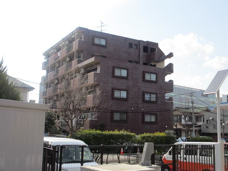 パークサイド中川 405