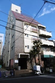 アパルトマン四谷の写真