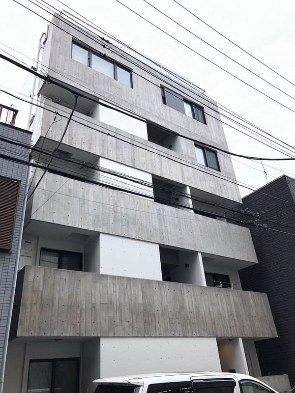 Avirance Oshiage 201
