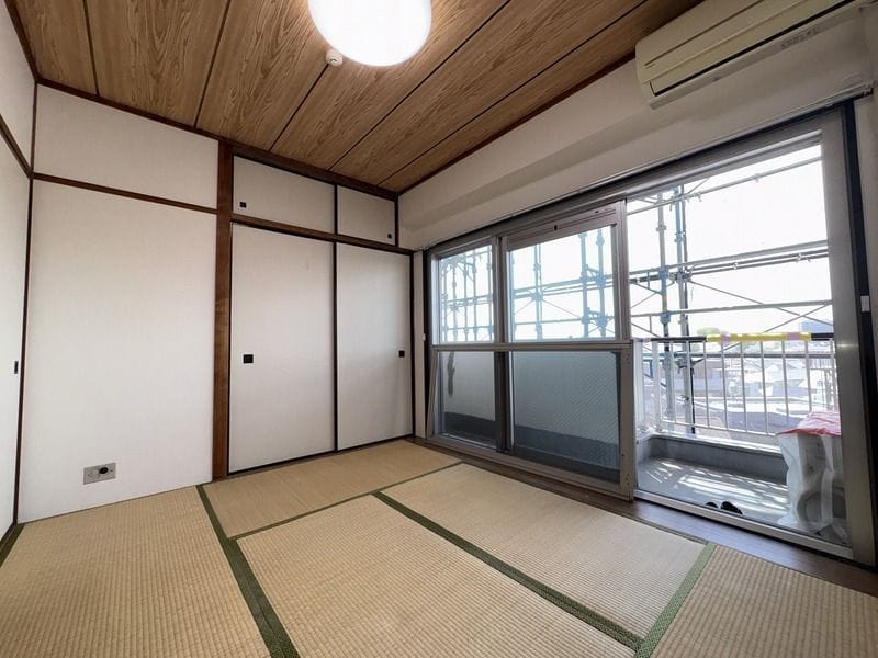 シャンボール都立大 703