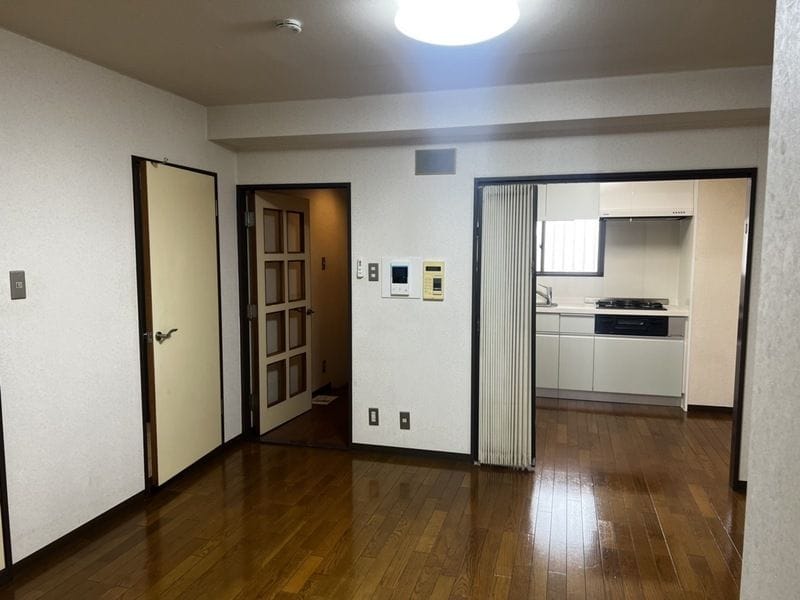 産盟ハイツ 402