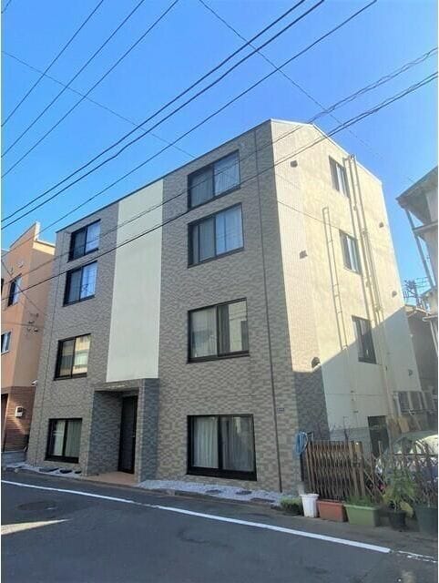 サウスフィールド千鳥町 102