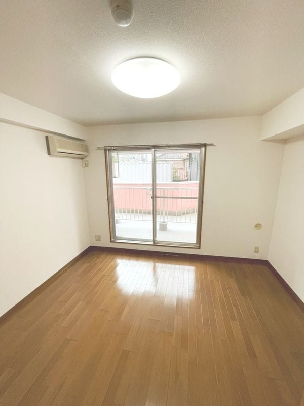 オカダホームズ 203