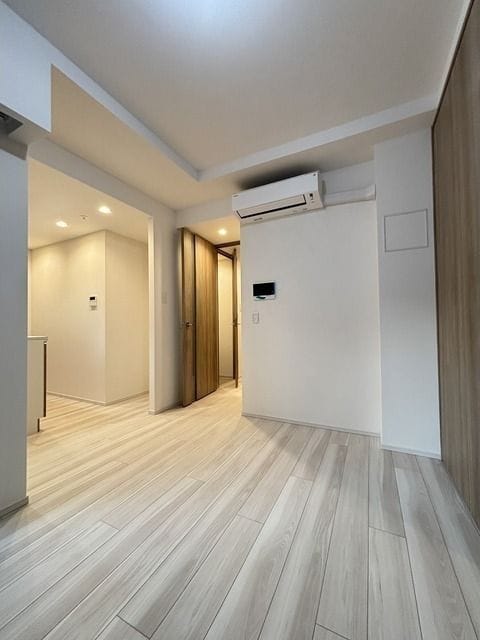 MODIER GINZA EAST 0302