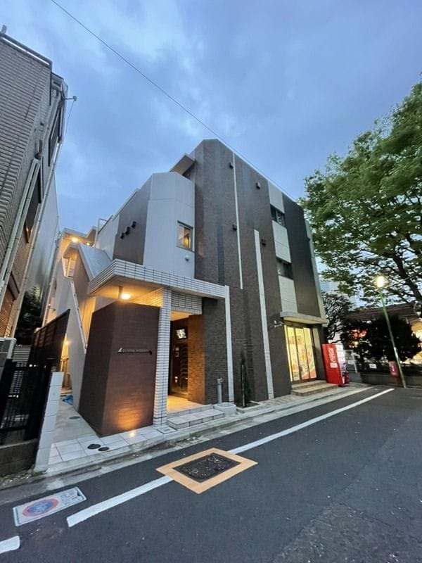 ルストーレ経堂 302