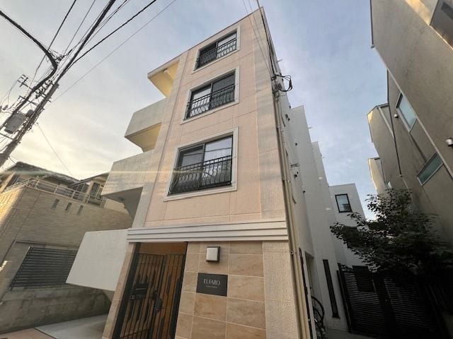 エルファーロ小竹向原 201