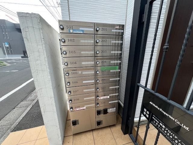 ミハス成増 201